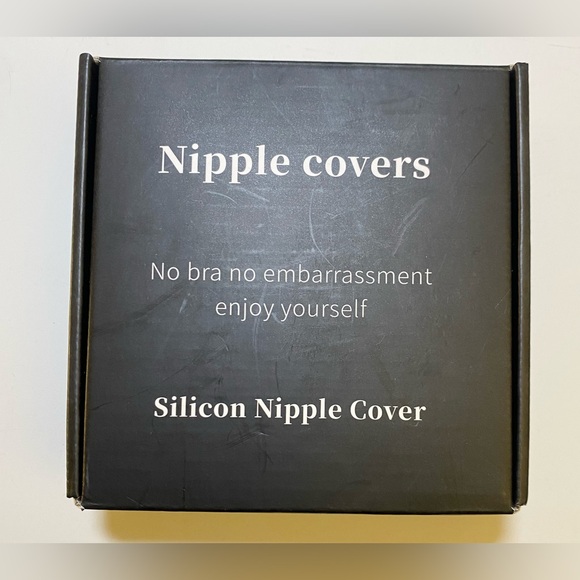 NEW! Reusable Silicone Nipple Covers - Picture 2 of 3